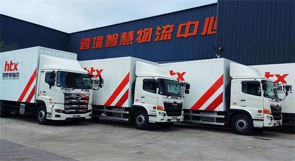 中港物流車隊(duì)